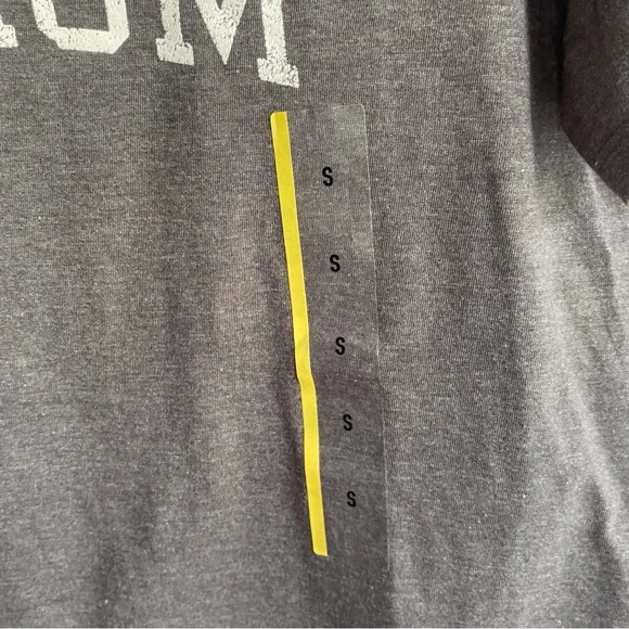 DOG MOM T-Shirt Women’s Size S - Picture 5 of 5